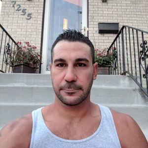 Meet your Posher, Vito